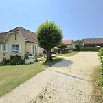 Maison En Dordogne Avec Terrasse Et Jardin, Proche De Sarlat - Fr-1-616-538 *
