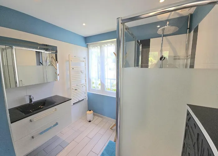 Maison En Dordogne Avec Terrasse Et Jardin, Proche De - Fr-1-616-538 * Vitrac (Dordogne)